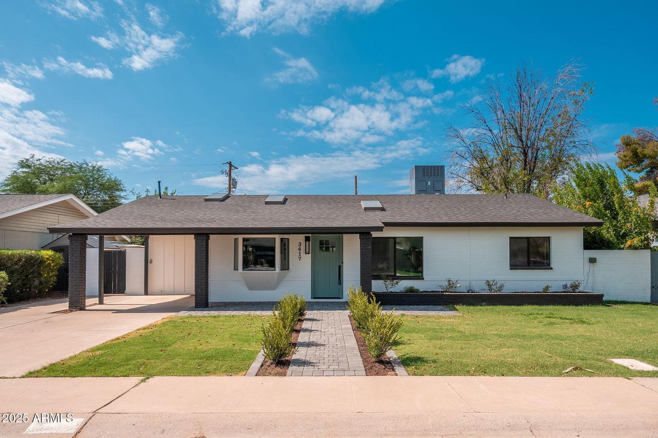 3417 E Montecito Ave., Phoenix, AZ 85018