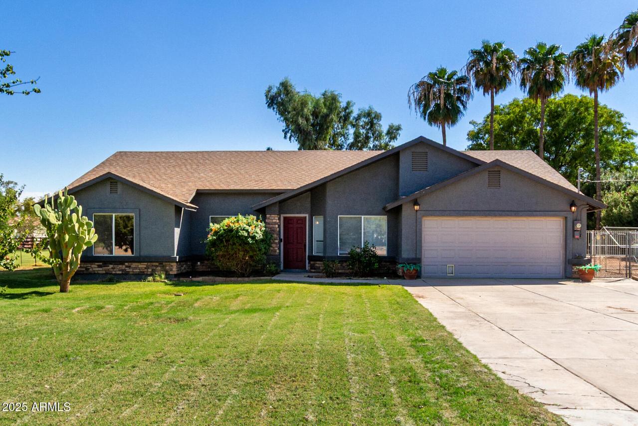 10303 N 175th Ave., Waddell, AZ 85355
