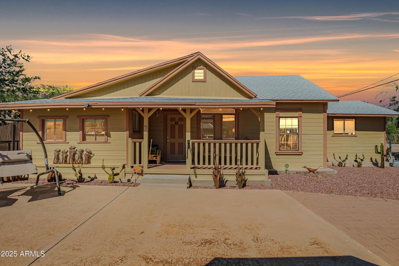 15 N 8th St., Tombstone, AZ 85638