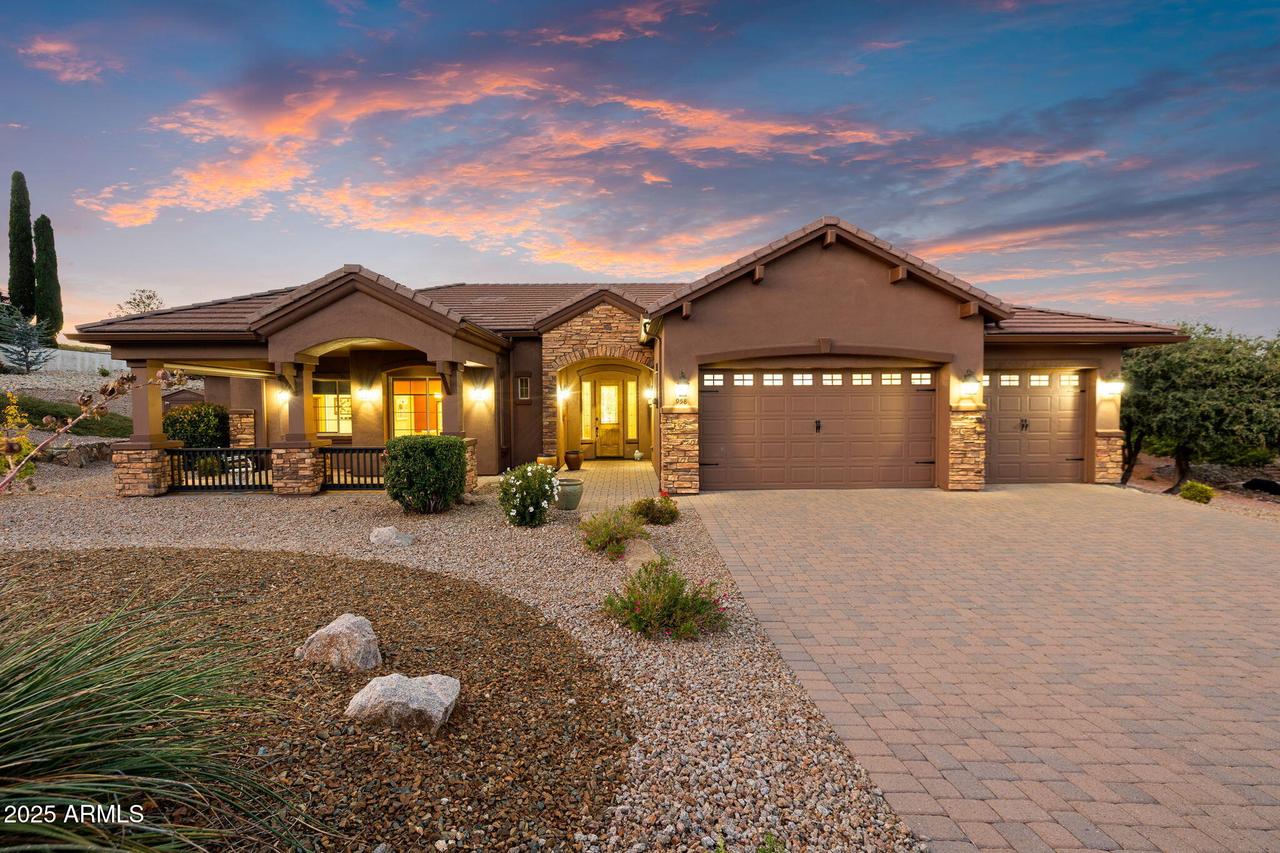 958 Grapevine Ln., Prescott, AZ 86305