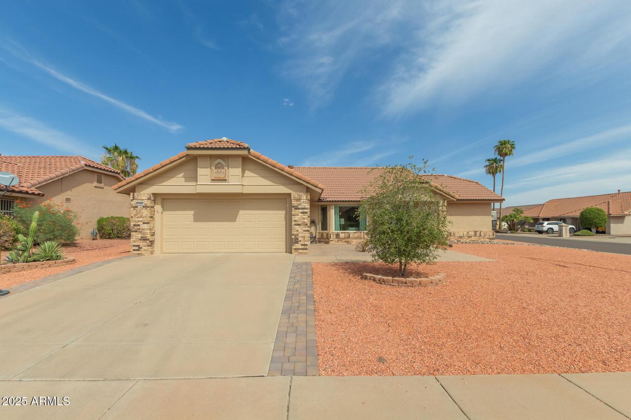 21601 N 147th Dr., Sun City West, AZ 85375