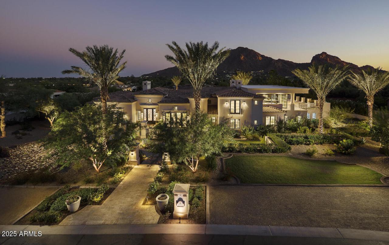 5729 E Joshua Tree Ln., Paradise Valley, AZ 85253