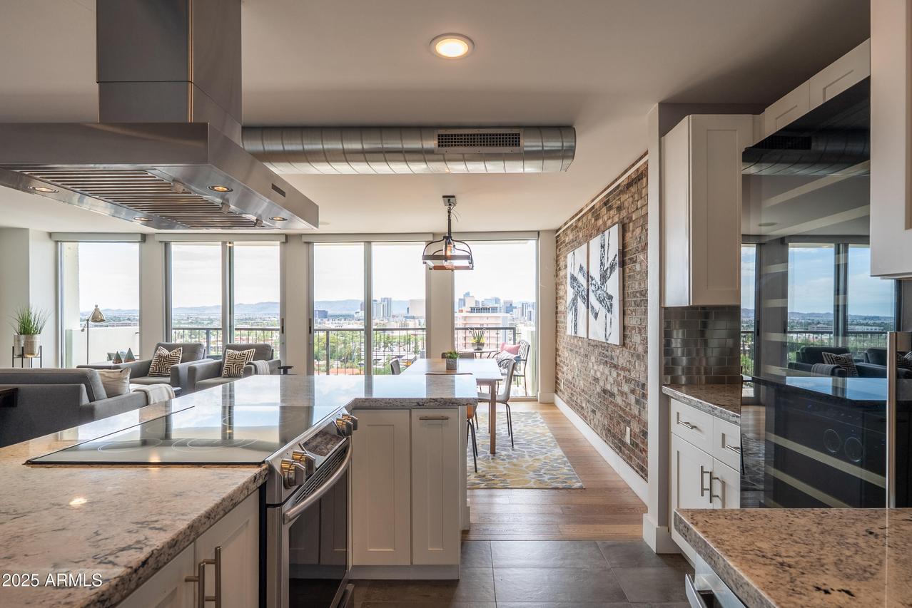 2323 N Central Ave. #1502, Phoenix, AZ 85004