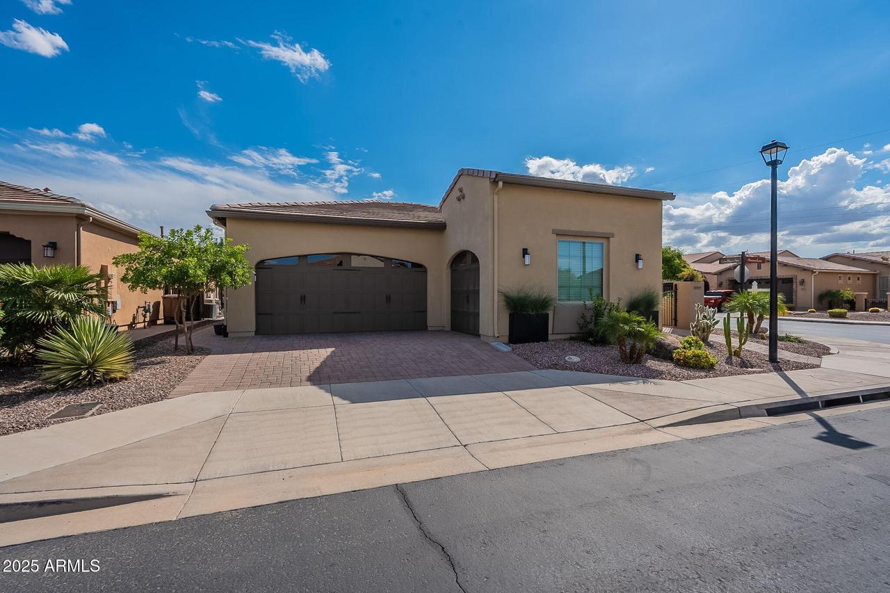 103 E Atacama Ln., Queen Creek, AZ 85140