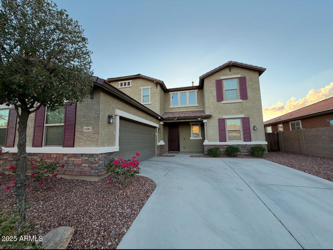 1686 N 214th Ln., Buckeye, AZ 85396