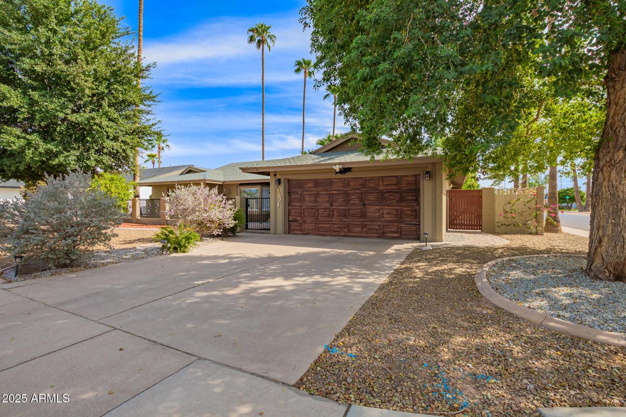 8201 E Montebello Ave., Scottsdale, AZ 85250