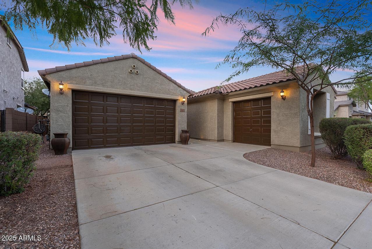 2602 W Royer Rd., Phoenix, AZ 85085