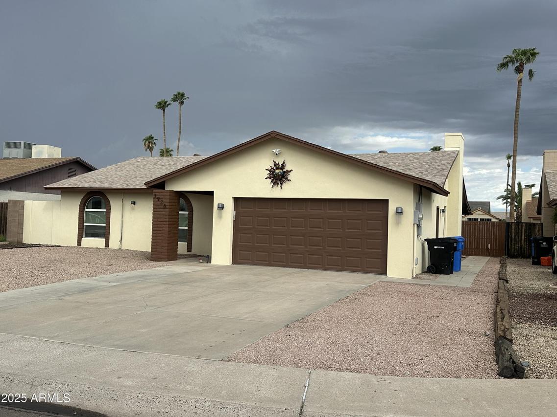 3926 W Sahuaro Dr., Phoenix, AZ 85029
