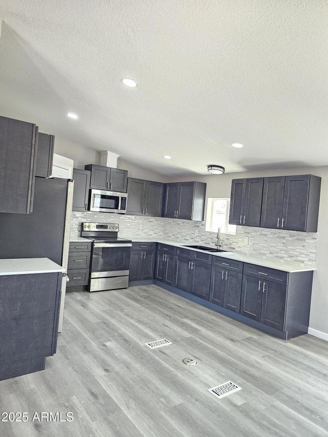 27862 N 203rd Ave., Wittmann, AZ 85361