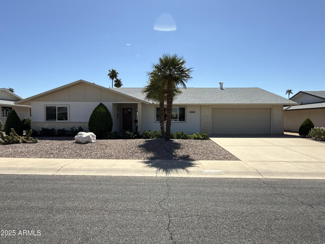 12327 W Sonnet Dr., Sun City West, AZ 85375