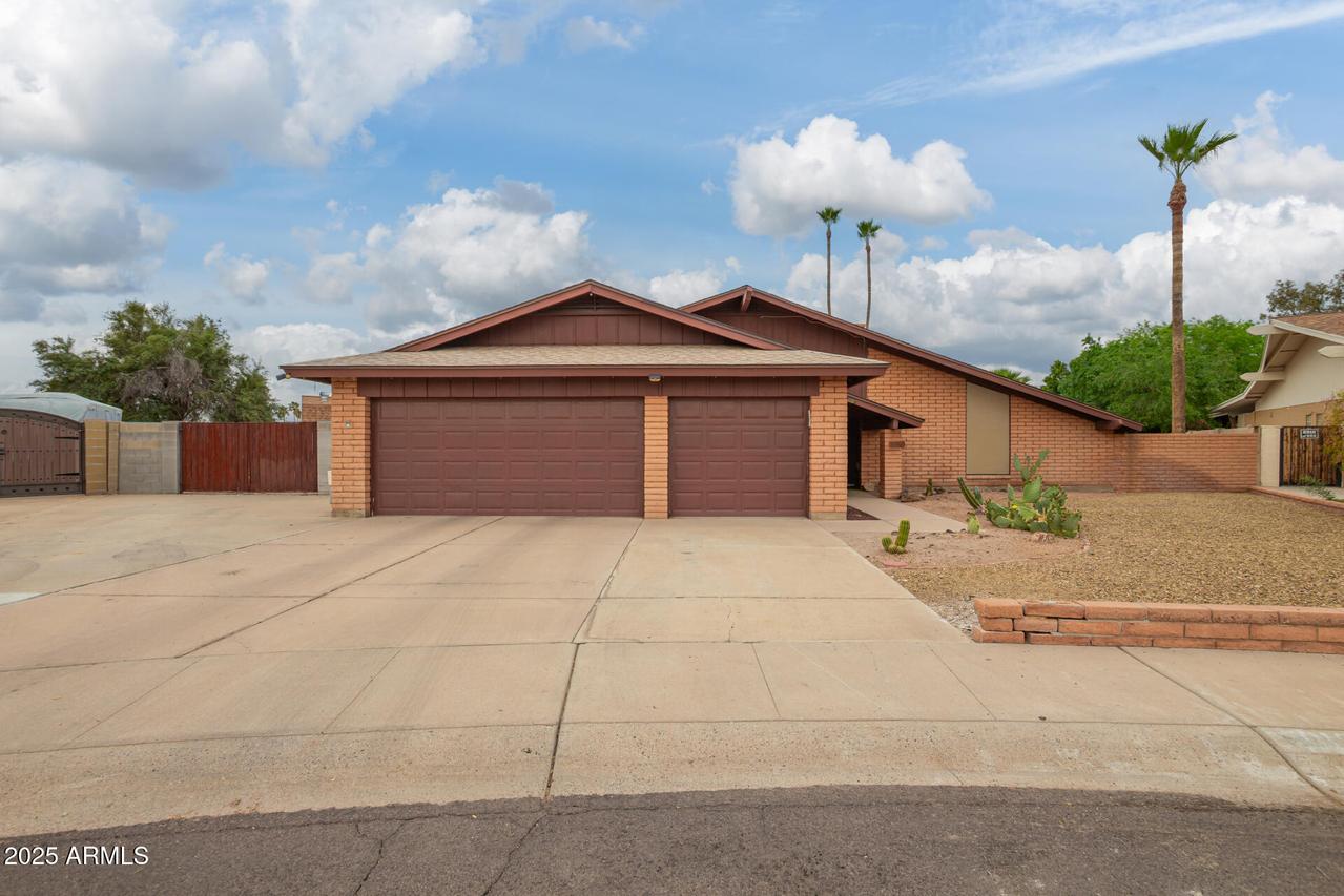 5016 W Ruth Ave., Glendale, AZ 85302