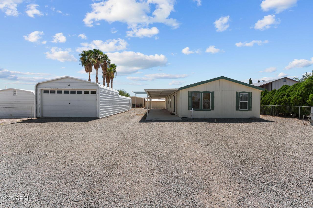 66920 Prose Ln., Salome, AZ 85348