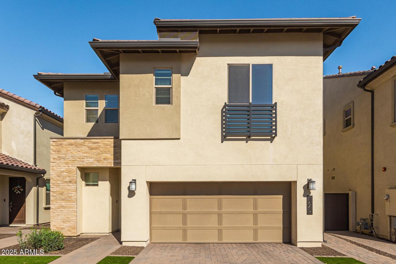 1645 S Follett Way, Gilbert, AZ 85295