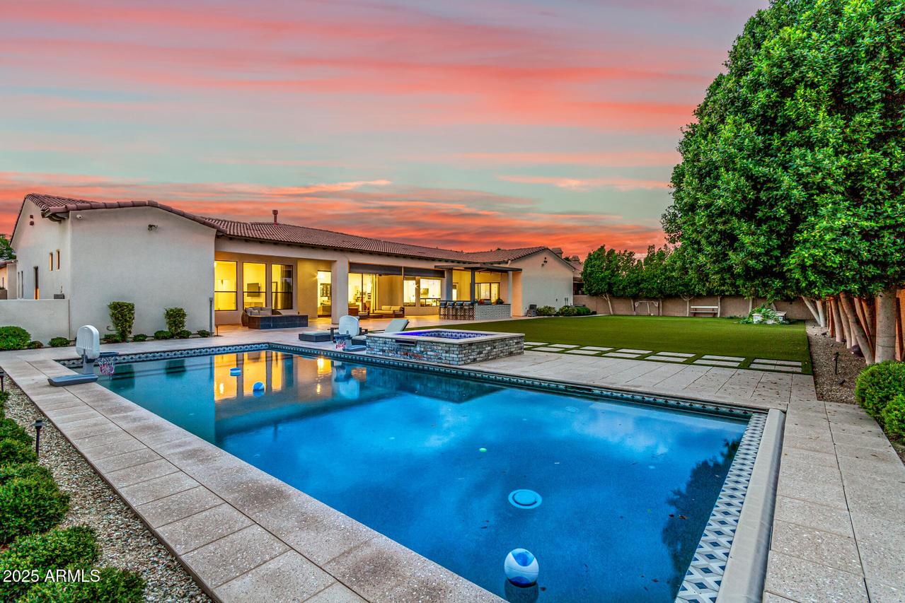 5940 S Gemstone Dr., Chandler, AZ 85249