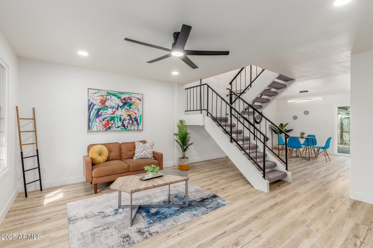 1621 E Malibu Dr., Tempe, AZ 85282