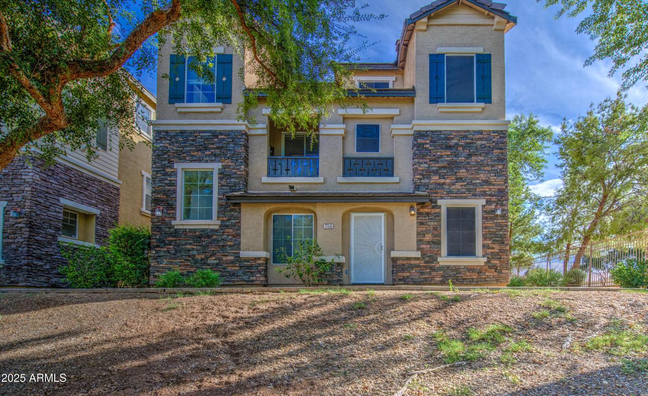 754 N Laguna Dr., Gilbert, AZ 85233