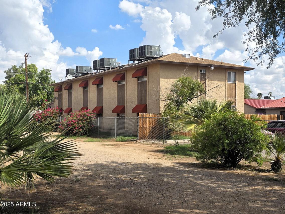 2118 W Belmont Ave., Phoenix, AZ 85021