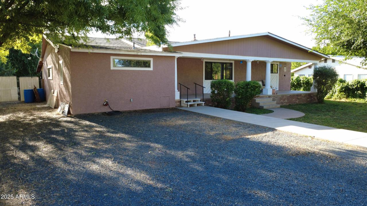44 S 3rd St., Snowflake, AZ 85937