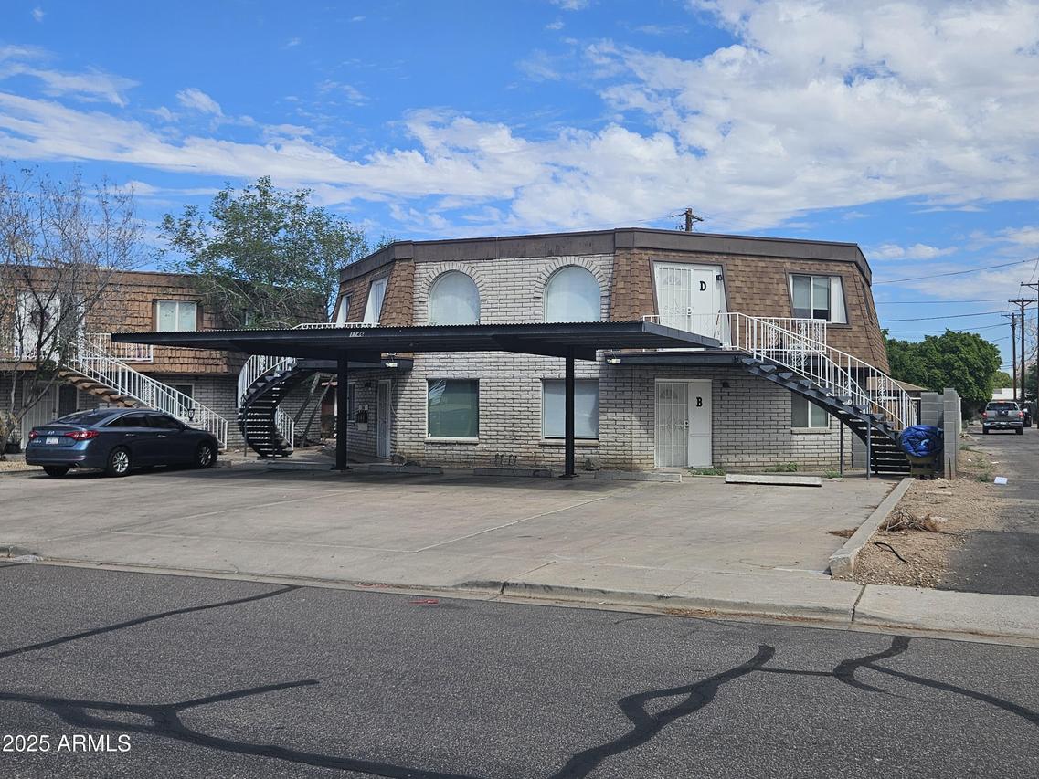 1146 E 2nd St., Mesa, AZ 85203