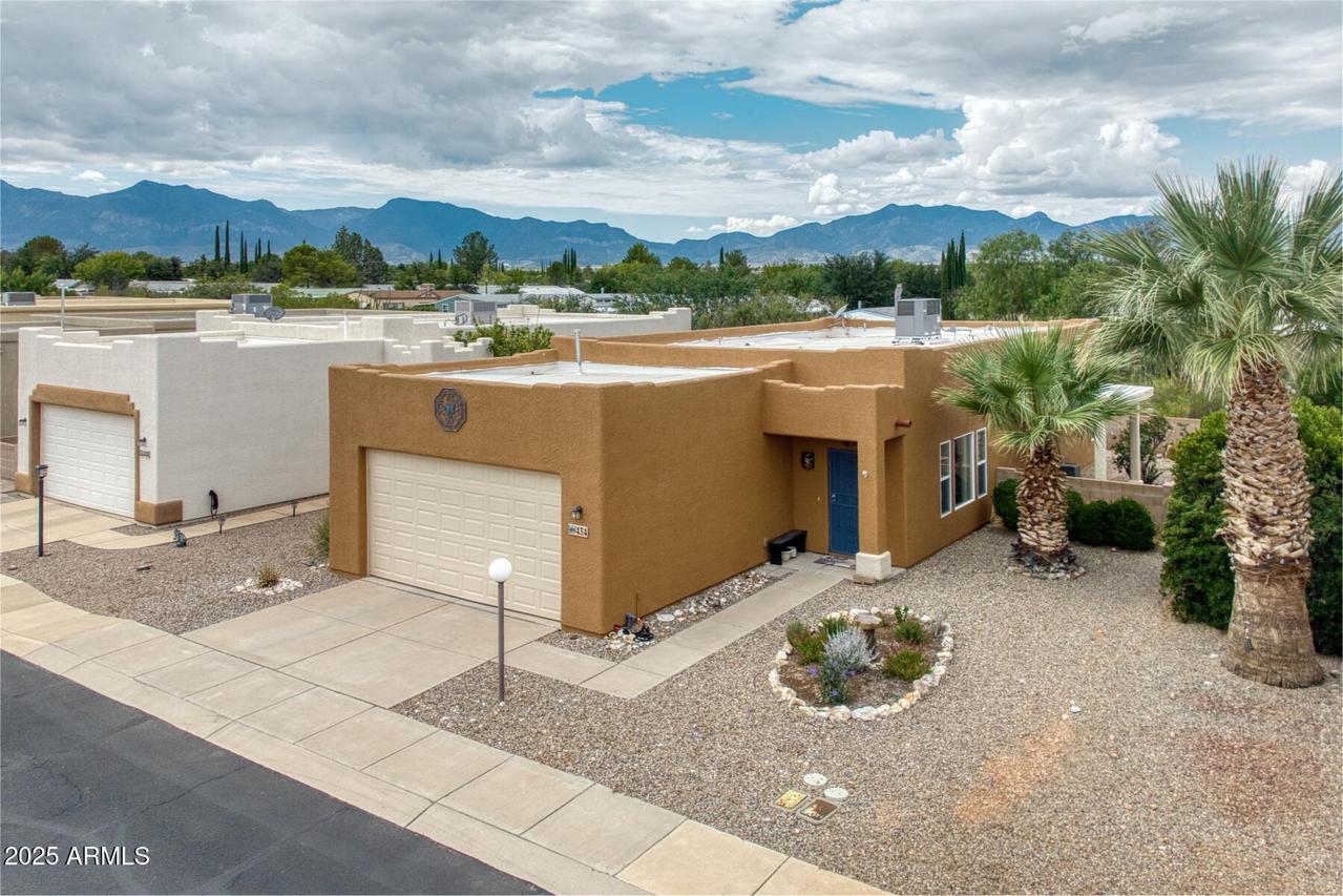434 S Meadowood Ln., Sierra Vista, AZ 85635