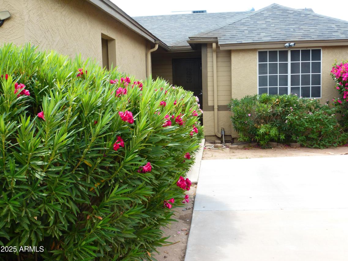 4163 E Huntington Dr., Phoenix, AZ 85040