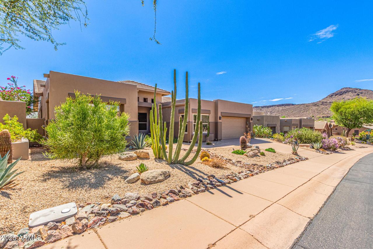 14743 E Miramonte Way, Fountain Hills, AZ 85268