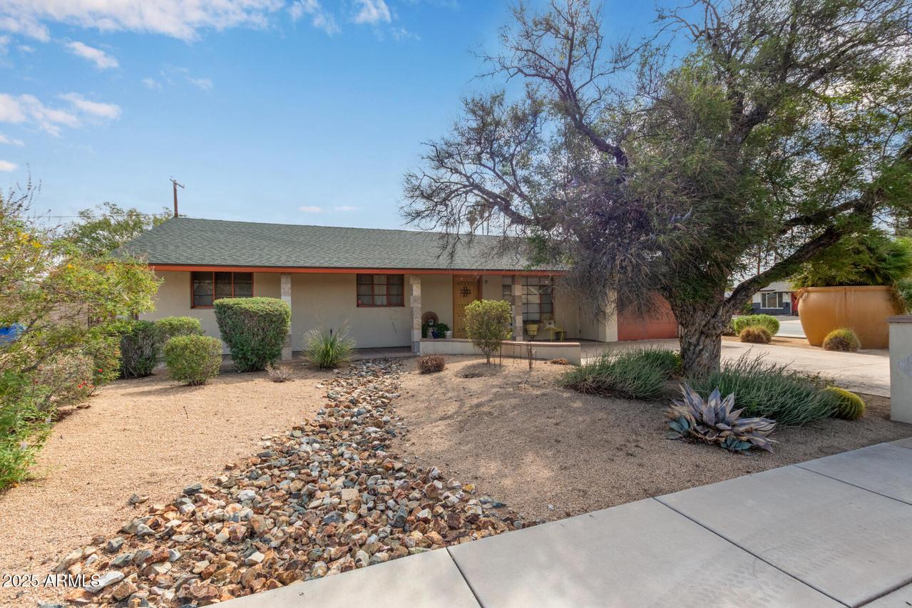 815 N Evergreen St., Chandler, AZ 85225