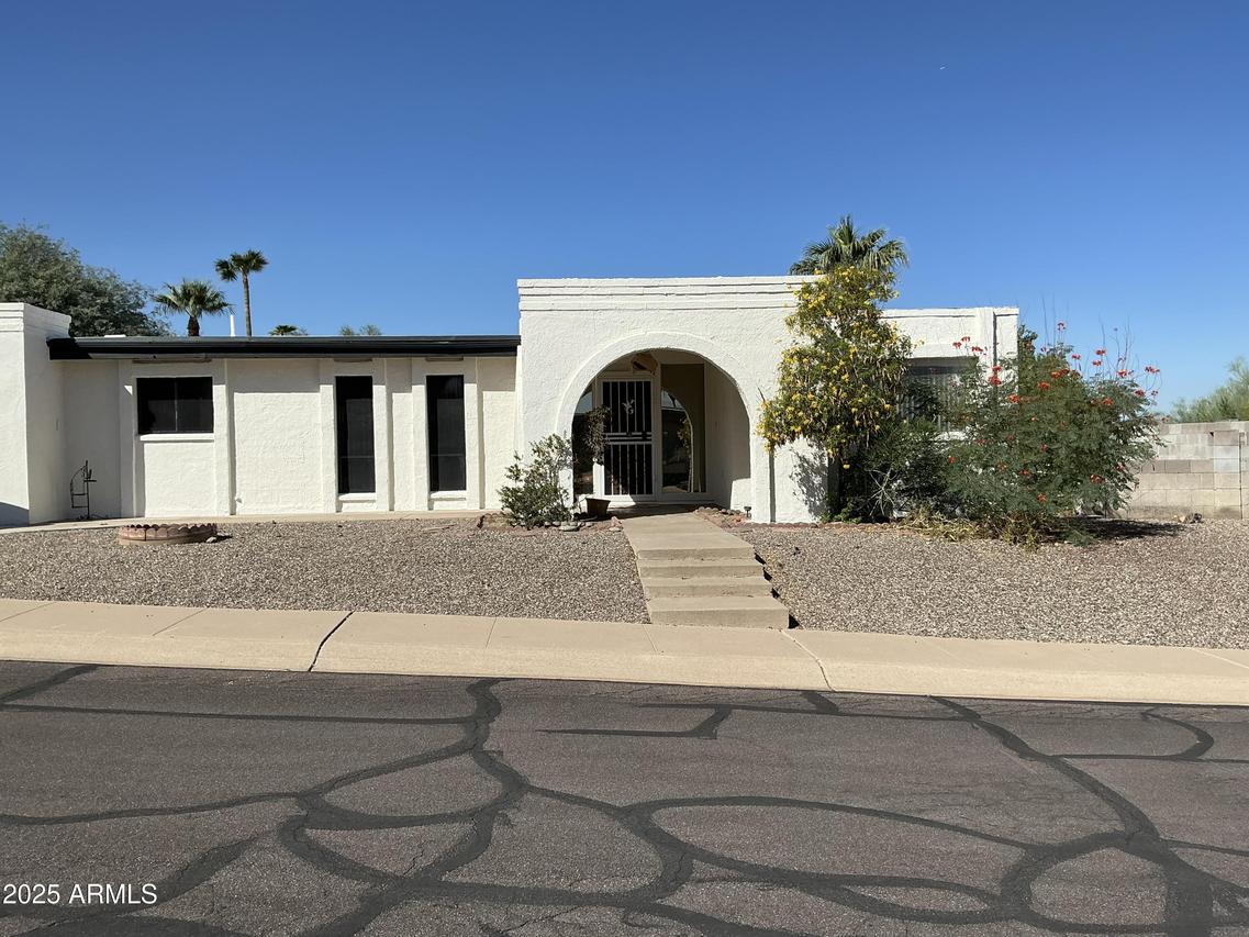 2515 E Claire Dr., Phoenix, AZ 85032