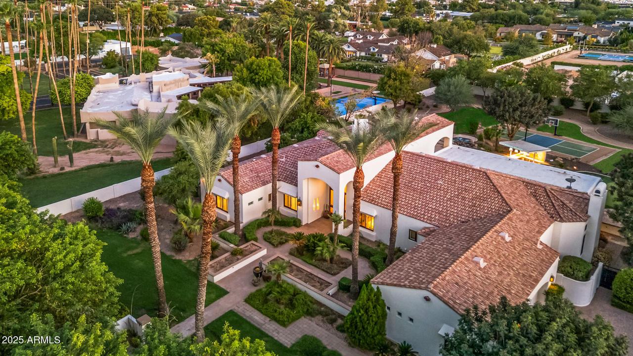 7475 E Jackrabbit Rd., Scottsdale, AZ 85250