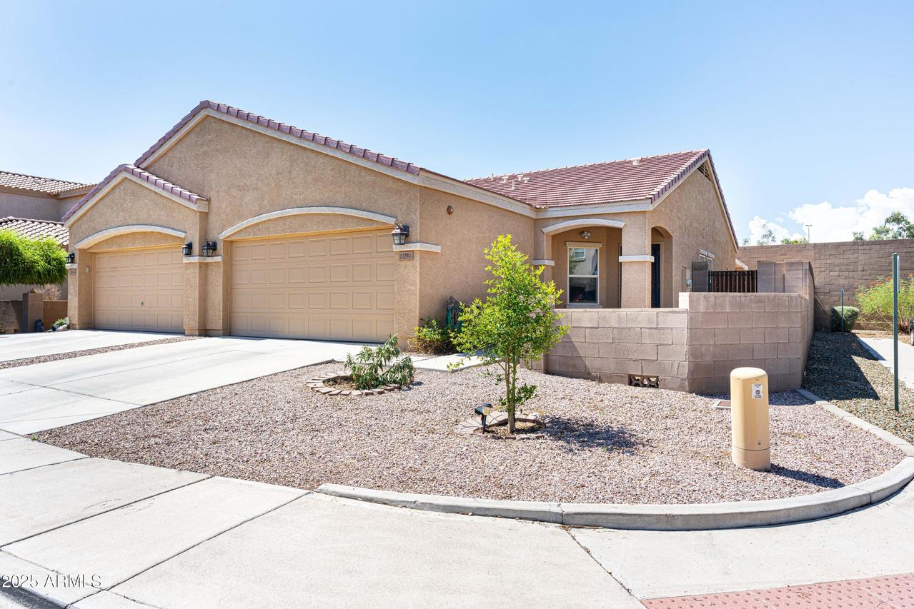 13248 N 88th Ave., Peoria, AZ 85381