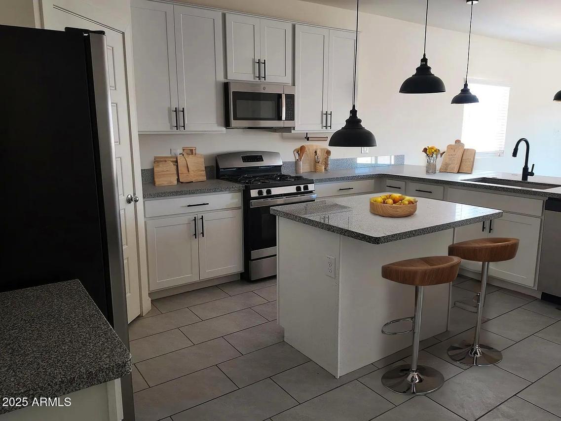 2586 N Abbey Rd., Casa Grande, AZ 85122