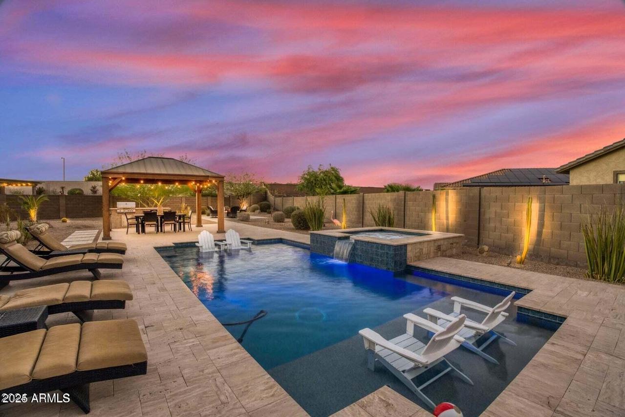 15201 S 183rd Dr., Goodyear, AZ 85338