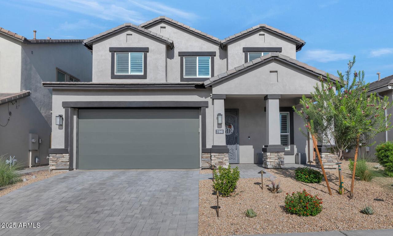 21840 N 61st Way, Phoenix, AZ 85054