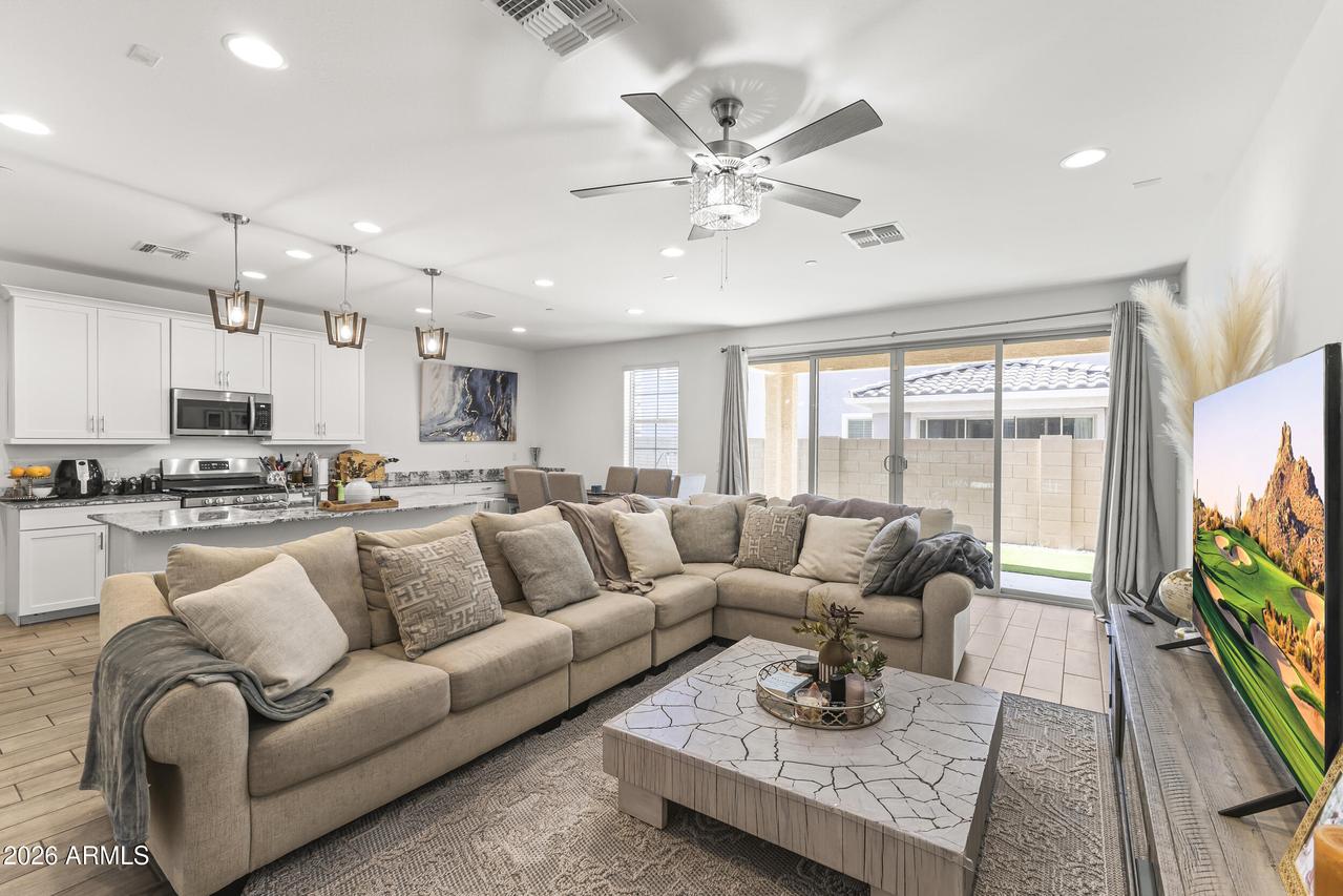 654 S Beebe St., Gilbert, AZ 85296