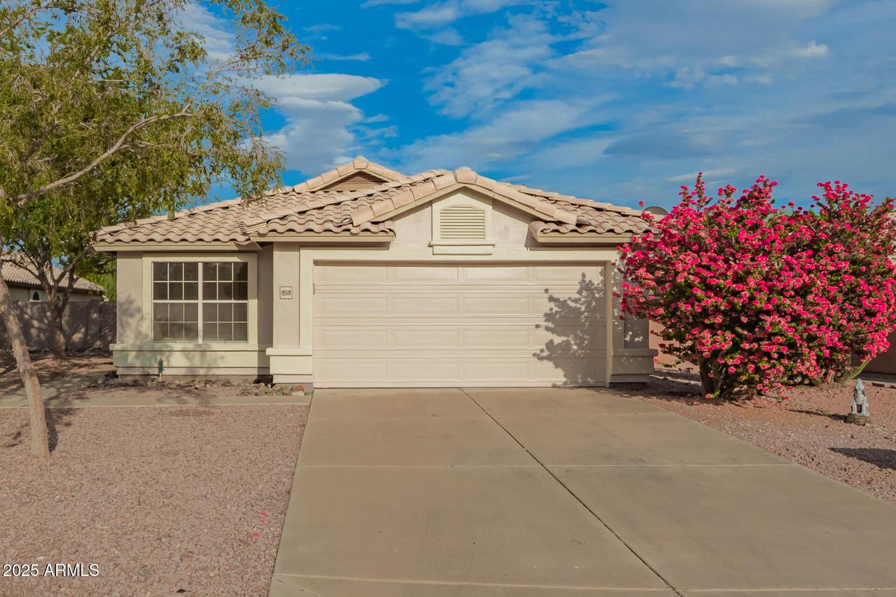 19519 N 53rd Dr., Glendale, AZ 85308