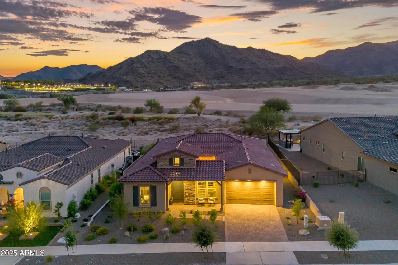 5758 N 208th Ln., Buckeye, AZ 85396