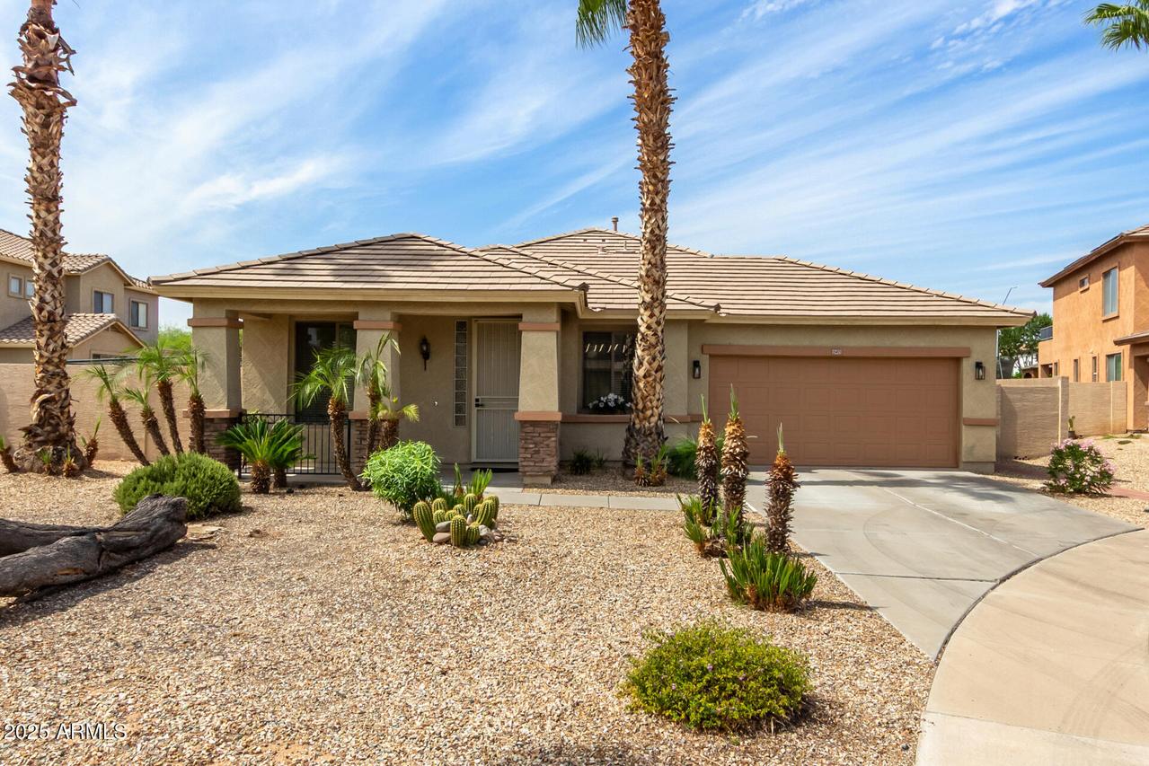 15471 W Post Cir., Surprise, AZ 85374