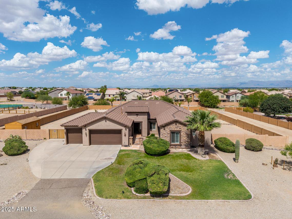 3880 W Roberts Rd., San Tan Valley, AZ 85144