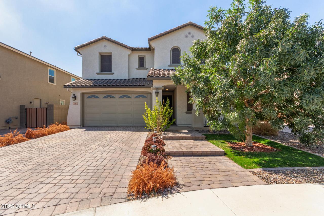 1080 N 153rd Dr., Goodyear, AZ 85338