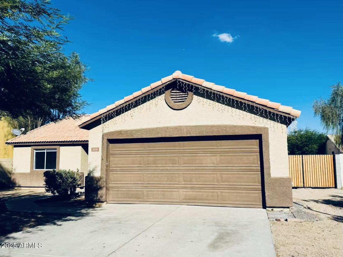 2235 N 89th Ave., Phoenix, AZ 85037