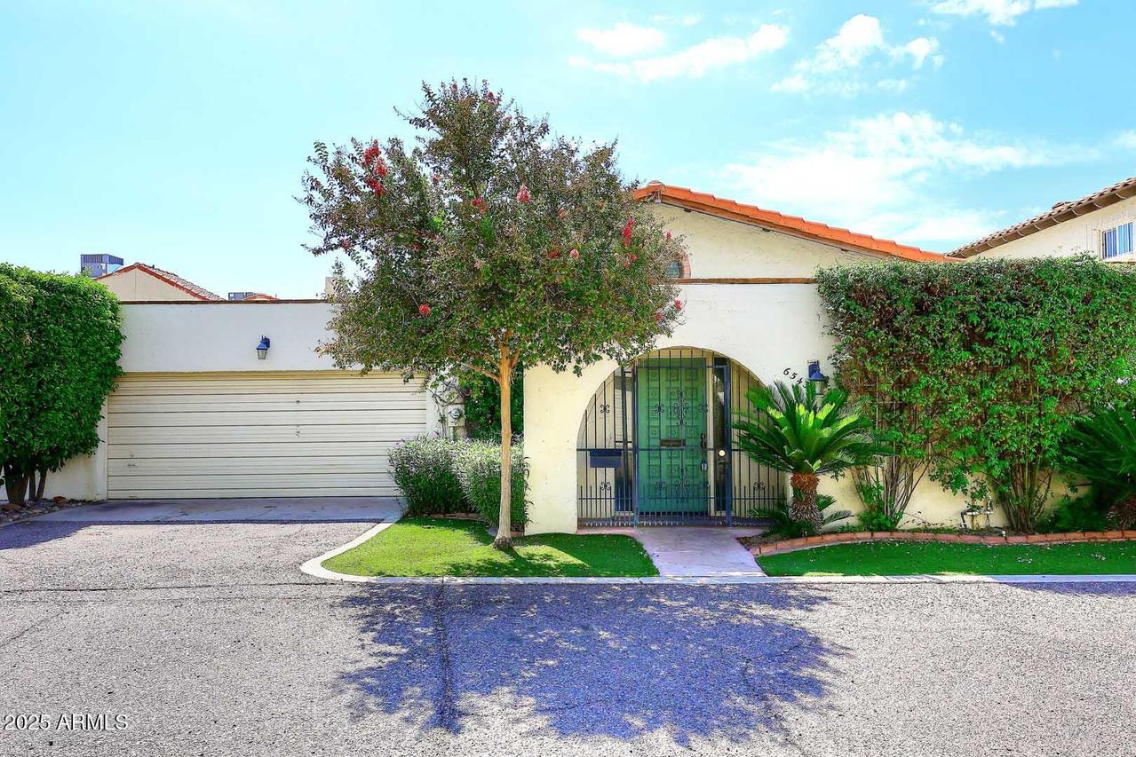 6543 N 7th Ave., Phoenix, AZ 85013