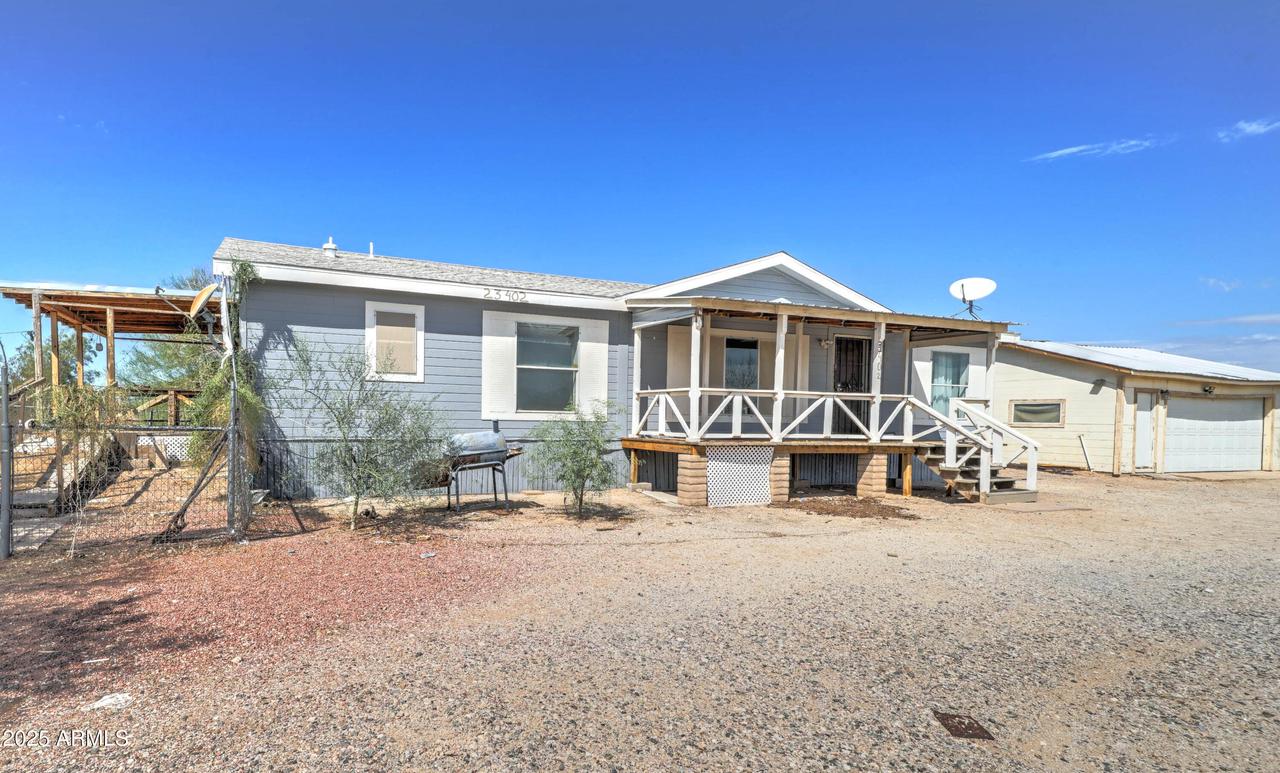 23402 S Manzanilla Rd., Buckeye, AZ 85326
