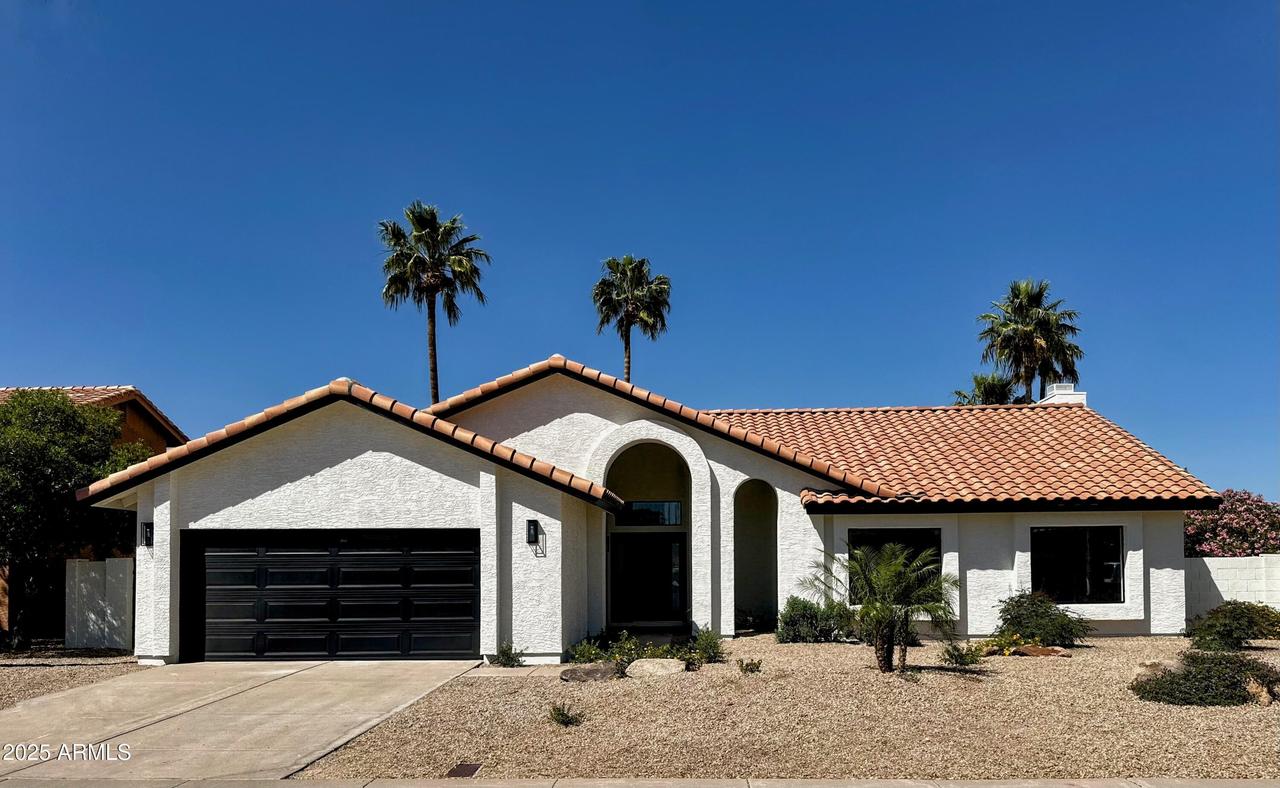 5402 E Michelle Dr., Scottsdale, AZ 85254