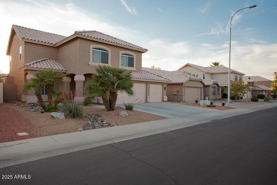 820 N Madrid Ln., Chandler, AZ 85226