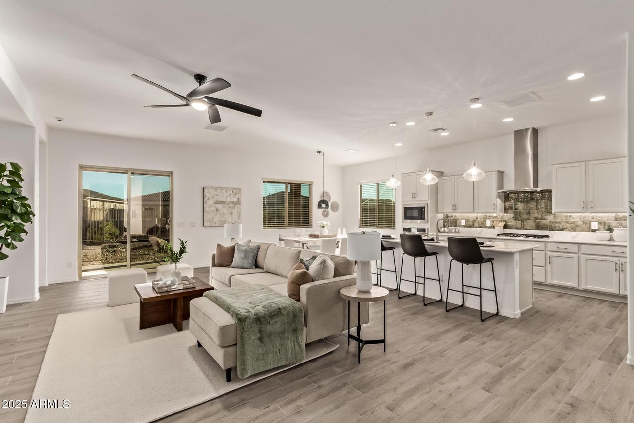 18119 W Silverwood Dr., Goodyear, AZ 85338