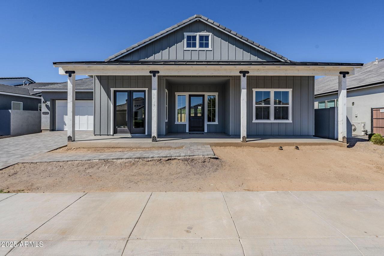 11850 N Loma Linda St., Surprise, AZ 85388