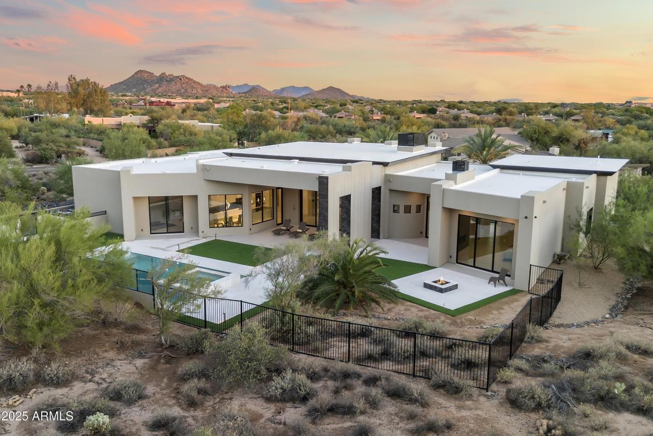 6816 E Stagecoach Pass Pass, Carefree, AZ 85377