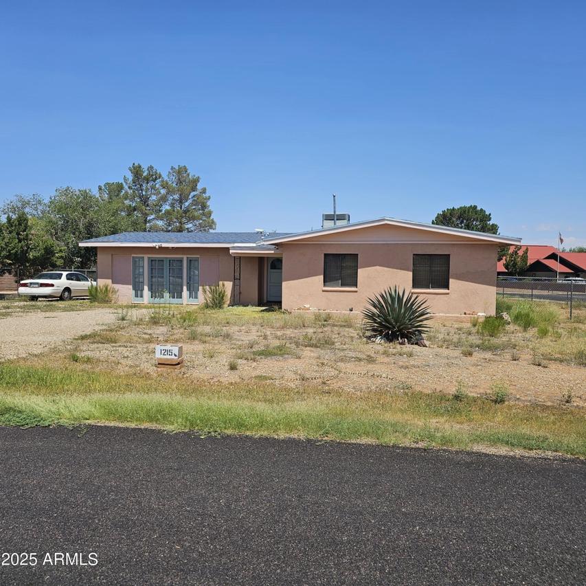 1215 E Justin St., Pearce, AZ 85625