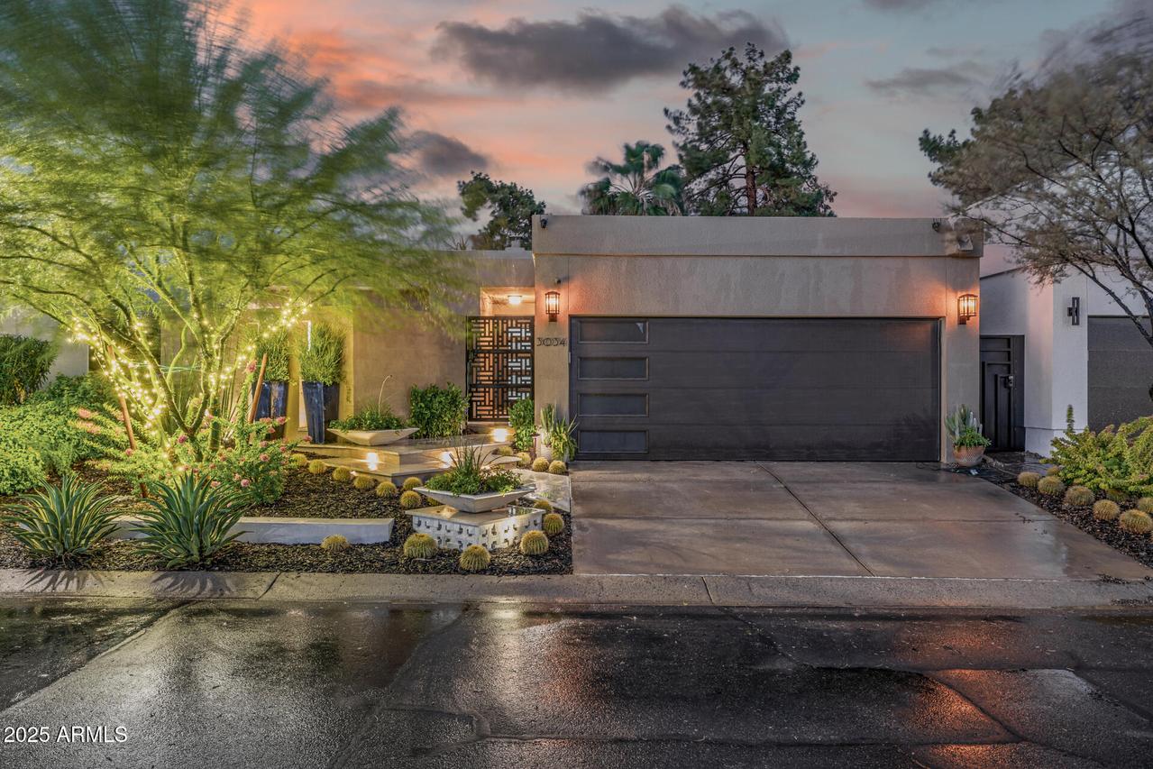 3034 E Stella Ln., Phoenix, AZ 85016