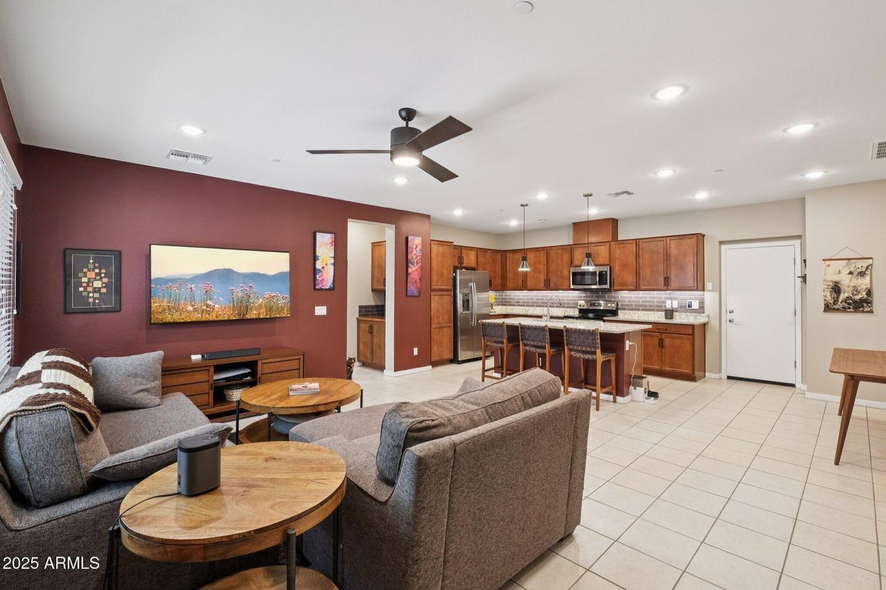 761 E Furness Dr. #101, Gilbert, AZ 85297